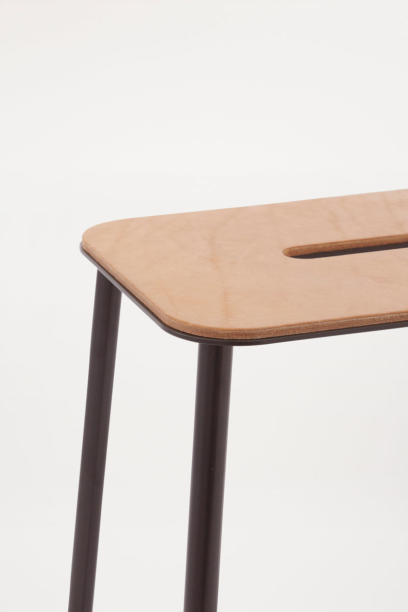 Frama | Adam Stool | Black | Natural Leather